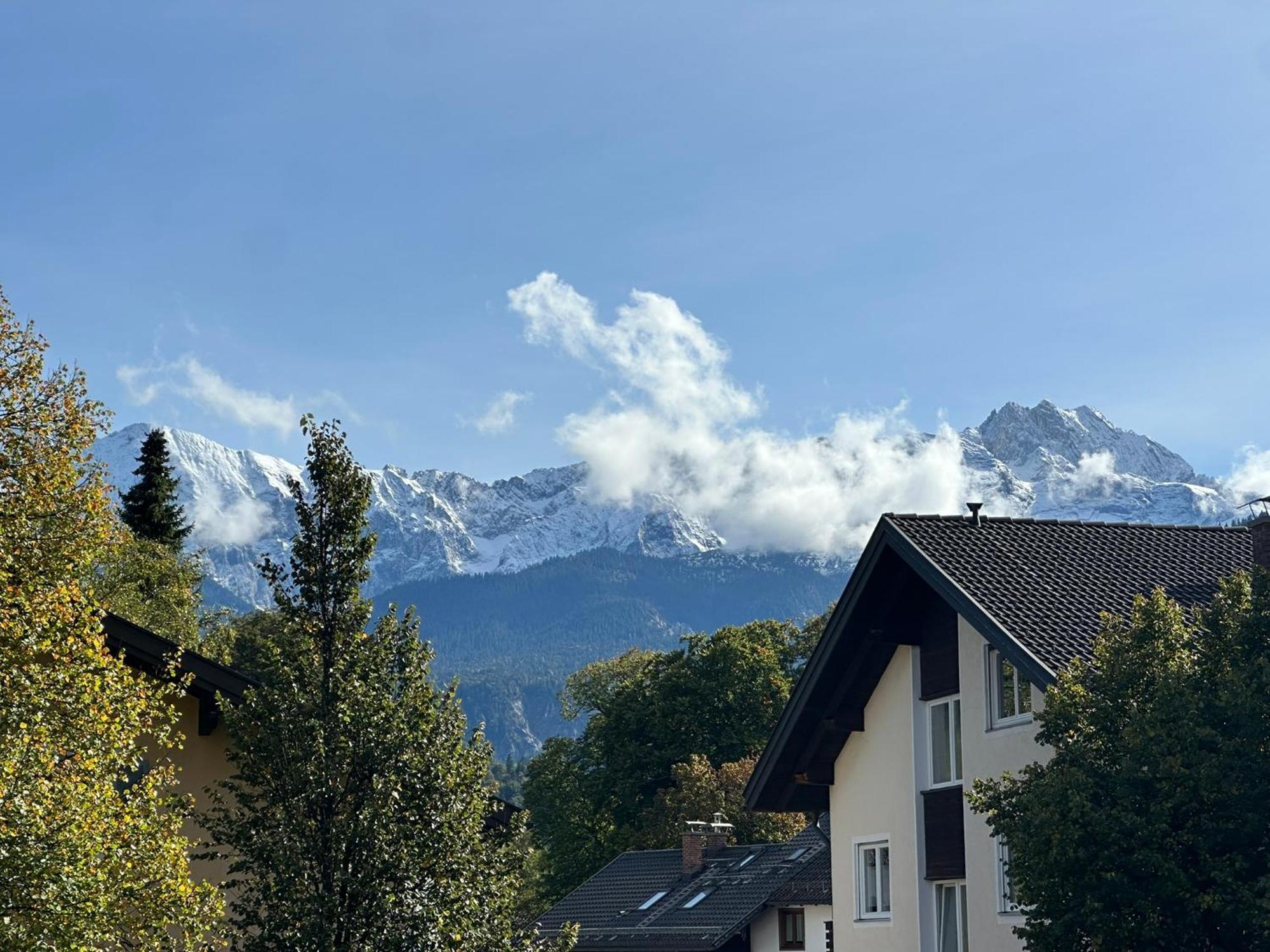 Das Ludwig - Haus Hochland การ์มิช-พาร์เทนเคียร์เชน ภายนอก รูปภาพ